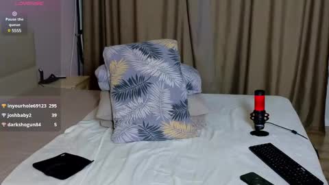 Snapshot of babespace chatting on 12/20/24, 08:12 Lina online show from 12/20/24, 08:12