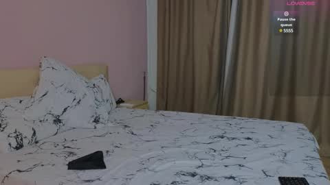 Snapshot of babespace chatting on 03/09/25, 05:28 Lina online show from 03/09/25, 05:28