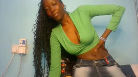 Snapshot of babrahazz26 chatting on 01/10/26, 03:25 babrahazz26 online show from 01/10/26, 03:25