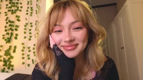 Snapshot of baby_adele chatting on 12/17/24, 05:47 bb adele online show from 12/17/24, 05:47