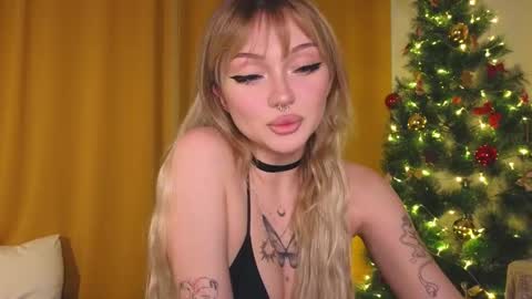 Snapshot of baby_adele chatting on 01/04/25, 08:37 bb adele online show from 01/04/25, 08:37