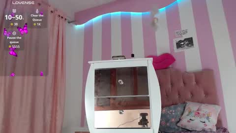 zaleya online show from 11/11/25, 10:59