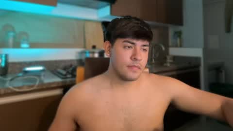 Snapshot of baby_cortesxxx chatting on 03/18/26, 03:37 David Cortes online show from 03/18/26, 03:37