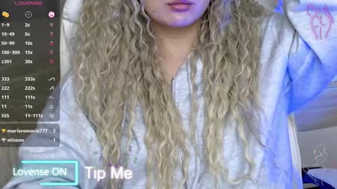 Debora online show from 02/26/25, 11:37