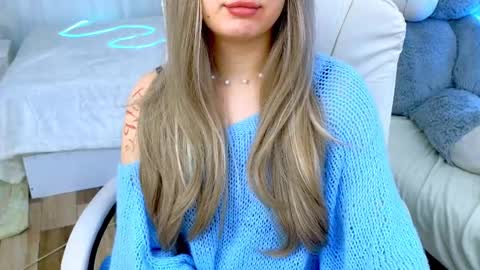 Debora online show from 03/09/25, 12:31