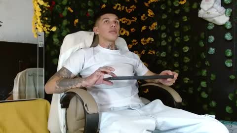 OF GxoXabs online show from 12/17/24, 12:33