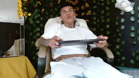 OF GxoXabs online show from 12/17/24, 03:39