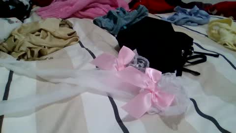 baby_girls2224 online show from 01/07/26, 06:21