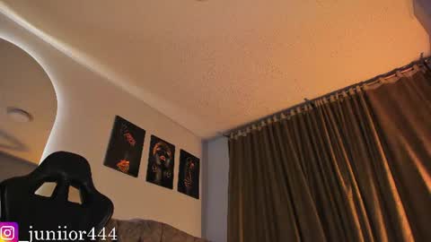 Snapshot of baby_junior420 chatting on 06/22/26, 01:18 Junior Independent Model online show from 06/22/26, 01:18
