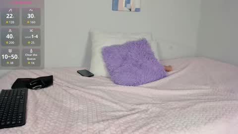 baby_keyshar online show from 11/12/25, 09:47