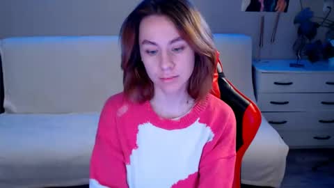 baby_kitte online show from 01/05/25, 02:06