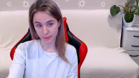 baby_kitte online show from 02/26/25, 02:59