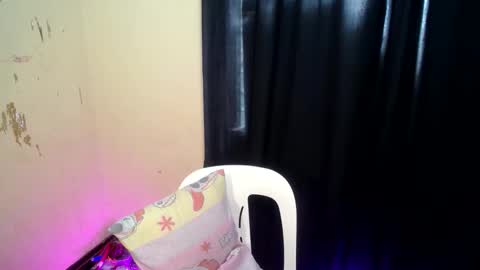 Snapshot of baby_kitty69 chatting on 11/28/25, 06:05 Mary jane online show from 11/28/25, 06:05