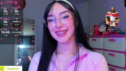 lily online show from 12/17/25, 10:21