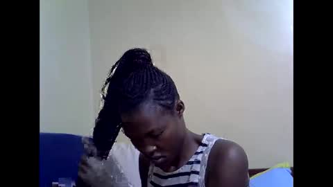 baby_may5 online show from 06/09/26, 10:49
