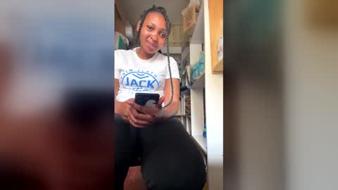 baby_nova online show from 02/22/26, 08:13