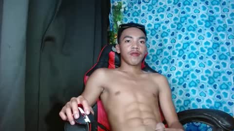 baby_razell online show from 03/08/25, 06:21