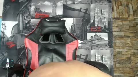 baby_razell online show from 03/11/25, 04:51