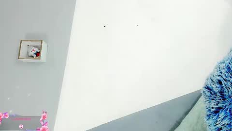 Baby-Rouss online show from 10/16/25, 12:06