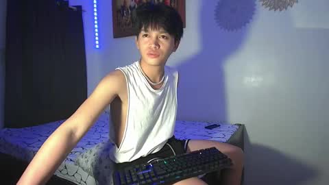 Snapshot of baby_simph chatting on 02/08/25, 03:42 Josh online show from 02/08/25, 03:42