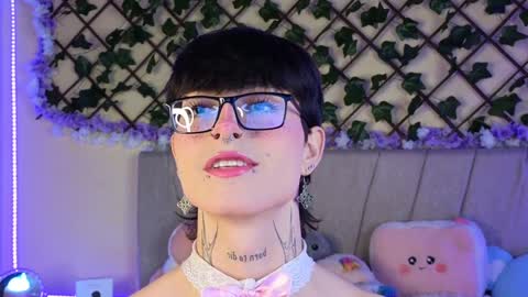 Snapshot of baby_xian chatting on 12/05/24, 05:15 Dani online show from 12/05/24, 05:15