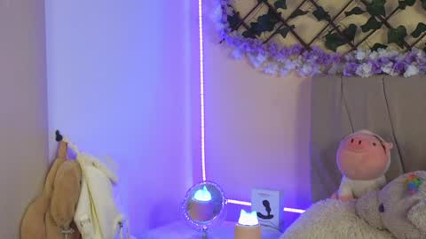 Snapshot of baby_xian chatting on 02/05/25, 01:47 Dani online show from 02/05/25, 01:47