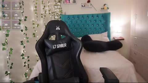 Instagram  online show from 03/04/25, 11:32