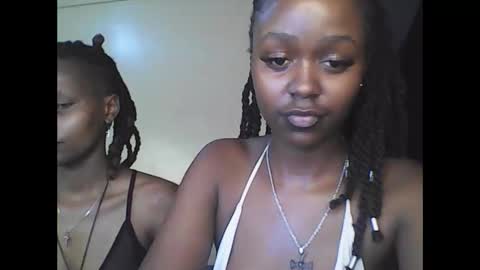 Snapshot of babybrown20 chatting on 05/23/26, 10:52 babybrown online show from 05/23/26, 10:52