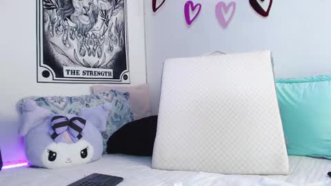 MARIA online show from 02/18/25, 03:53