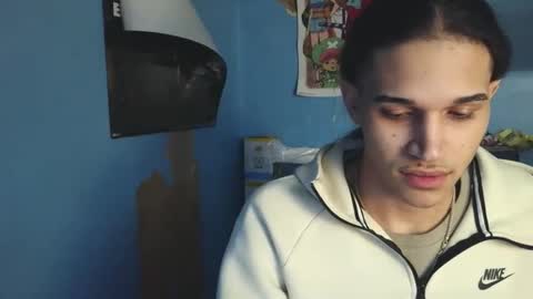 Snapshot of babyd0103 chatting on 02/01/26, 03:16 babyD online show from 02/01/26, 03:16