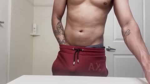 Snapshot of babydaddiii808 chatting on 03/12/26, 09:15 DADDY online show from 03/12/26, 09:15