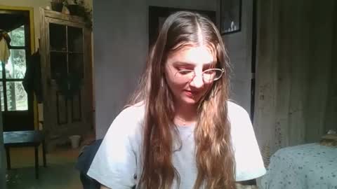 Snapshot of babydemon6 chatting on 05/16/26, 03:44 babydemon6 online show from 05/16/26, 03:44