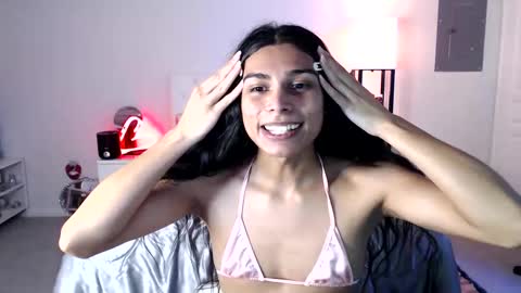 Snapshot of babyempathy chatting on 02/14/25, 12:03 akira online show from 02/14/25, 12:03