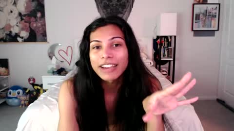 Snapshot of babyempathy chatting on 09/15/25, 09:04 akira online show from 09/15/25, 09:04