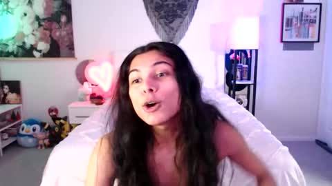 Snapshot of babyempathy chatting on 11/27/25, 07:54 akira online show from 11/27/25, 07:54