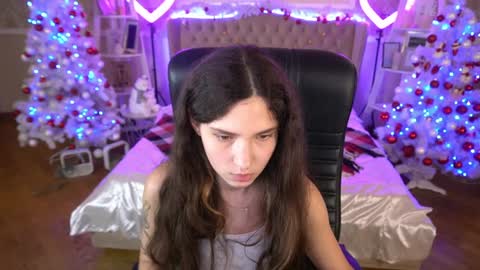 Sasha online show from 12/30/24, 03:25