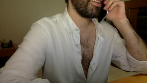 Snapshot of babyhardy chatting on 11/17/25, 04:13 Tom A. online show from 11/17/25, 04:13