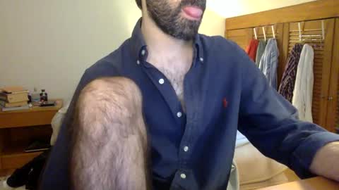 Snapshot of babyhardy chatting on 11/21/25, 02:16 Tom A. online show from 11/21/25, 02:16