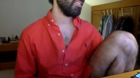 Snapshot of babyhardy chatting on 11/28/25, 03:58 Tom A. online show from 11/28/25, 03:58