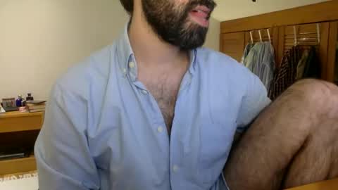 Snapshot of babyhardy chatting on 12/04/25, 06:27 Tom A. online show from 12/04/25, 06:27