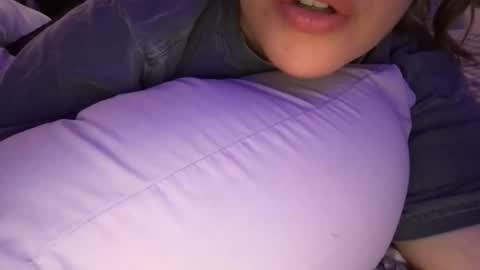 babyhoney333 online show from 04/26/26, 11:13