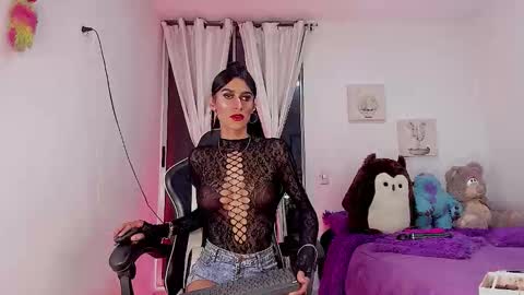 Snapshot of babyhorny_777 chatting on 12/22/25, 04:20 babyhorny_777 online show from 12/22/25, 04:20