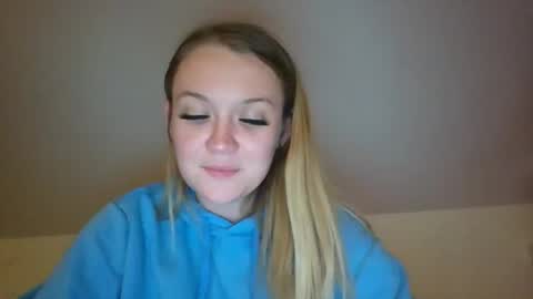 babykay03 online show from 04/19/26, 04:01