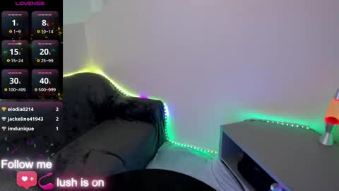 HannaAnnah online show from 12/29/24, 06:16