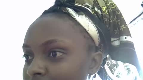 Babylisah online show from 06/02/26, 09:11