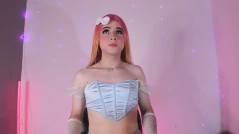 Snapshot of babyluna___ chatting on 03/23/26, 12:03 BABYLUNA online show from 03/23/26, 12:03