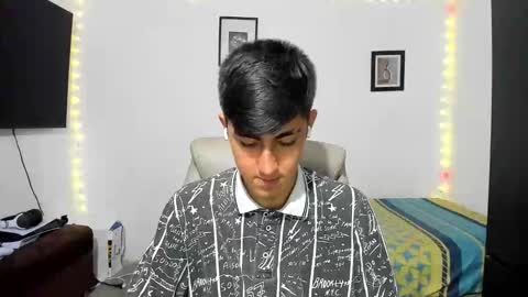 Snapshot of babymaik chatting on 10/14/25, 08:53 babymaik online show from 10/14/25, 08:53