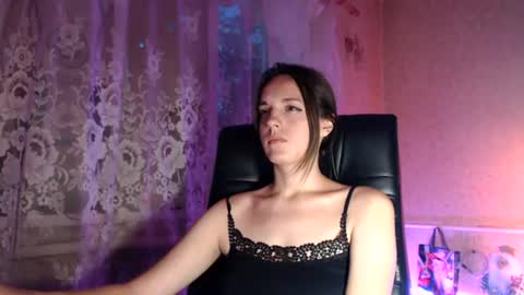 Snapshot of babymuro4ka chatting on 07/17/26, 06:02 Sonya online show from 07/17/26, 06:02