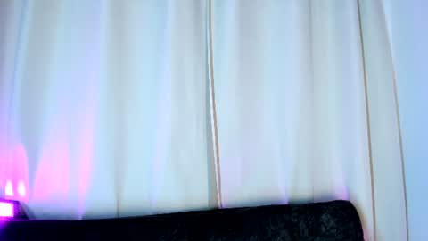 Snapshot of babypeach__ chatting on 08/08/26, 12:07 babypeach__ online show from 08/08/26, 12:07