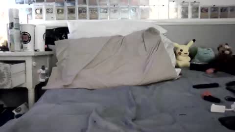 Snapshot of babyrileyyyy chatting on 02/27/25, 04:20 Riley online show from 02/27/25, 04:20